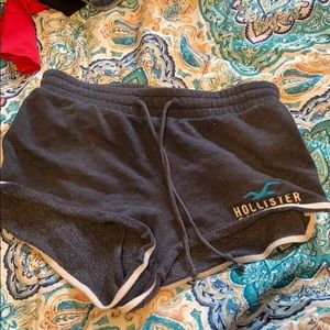 3 for 30🌼 Hollister shorts